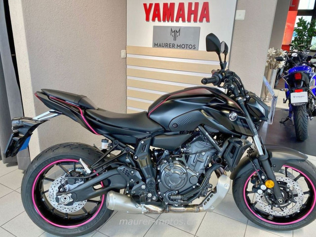 YAMAHA MT-07 2023 Naked Moto nuova