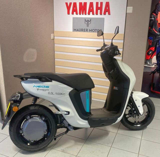 YAMAHA Neos Roller Neufahrzeug