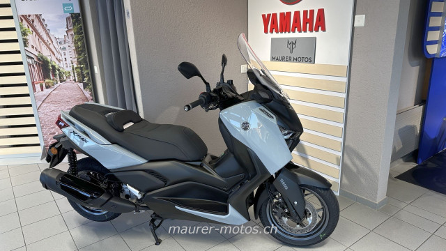 YAMAHA X-Max 300 Tech Max Roller Neufahrzeug
