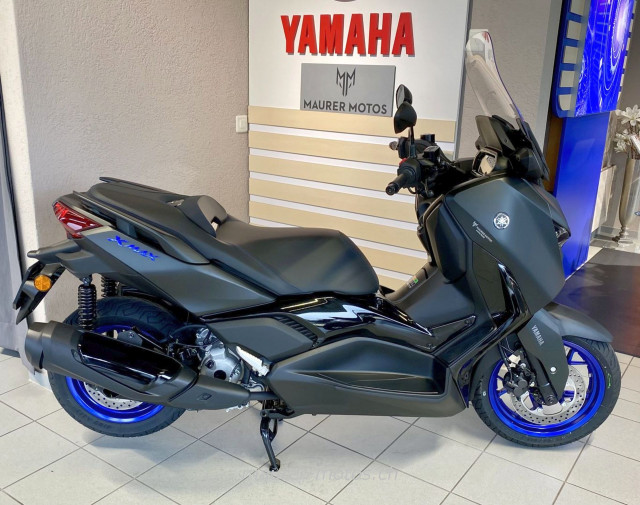 YAMAHA X-Max 300 Roller Neufahrzeug