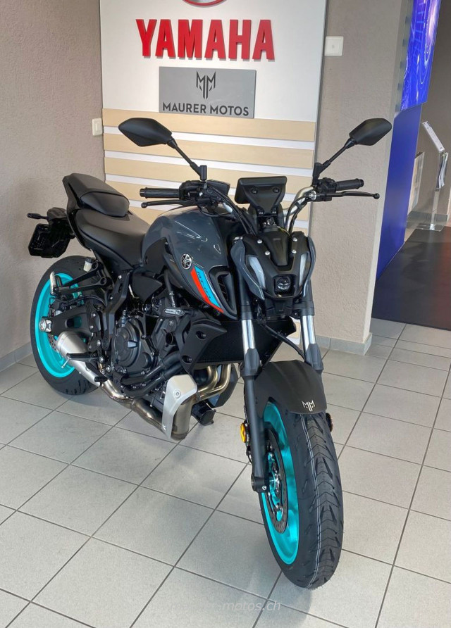 YAMAHA MT-07 Naked Neufahrzeug