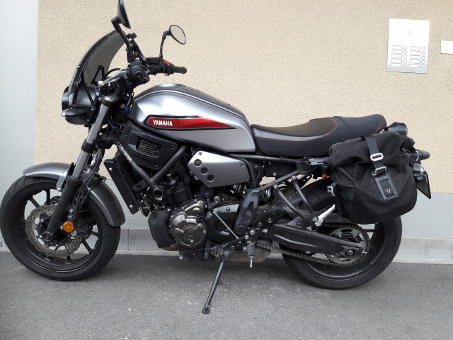 YAMAHA XSR 700 Retro Usato