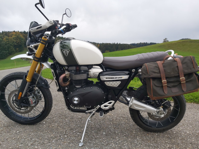 TRIUMPH Scrambler 1200 XE Retro Used