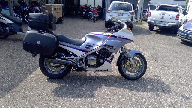 YAMAHA FJ 1200 Touring Occasion