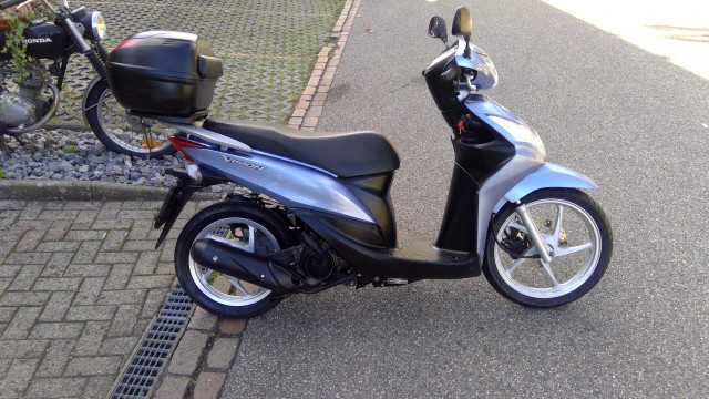 HONDA NSC 110 Vision Roller Occasion