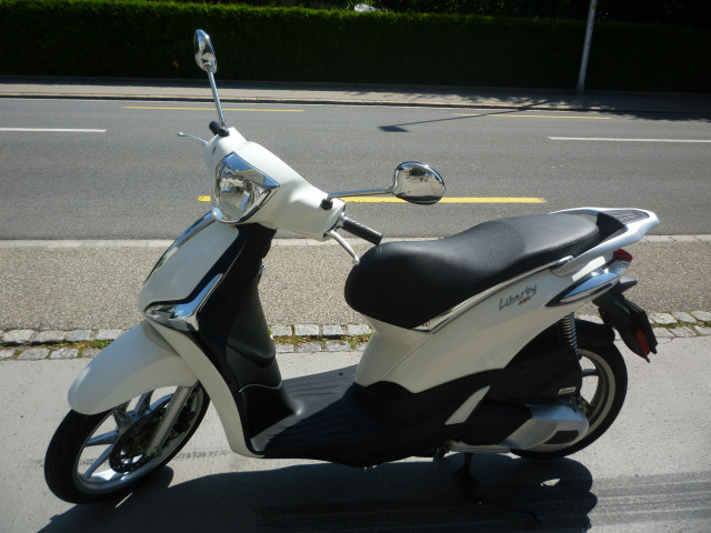 PIAGGIO Liberty 125 Roller Occasion