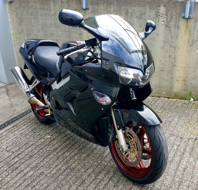 HONDA VFR 800 F Touring Occasion