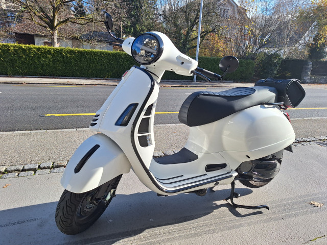 PIAGGIO Vespa GTS 300 HPE Roller Occasion