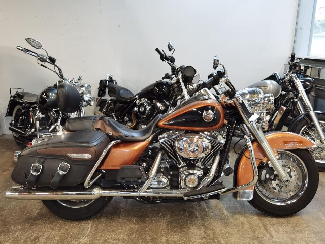 HARLEY-DAVIDSON FLHRC 1584 Road King Classic Touring Usato