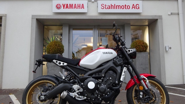 YAMAHA XSR 900 Retro Neufahrzeug