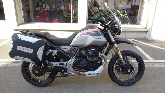 MOTO GUZZI V85 TT Travel Enduro Moto nuova