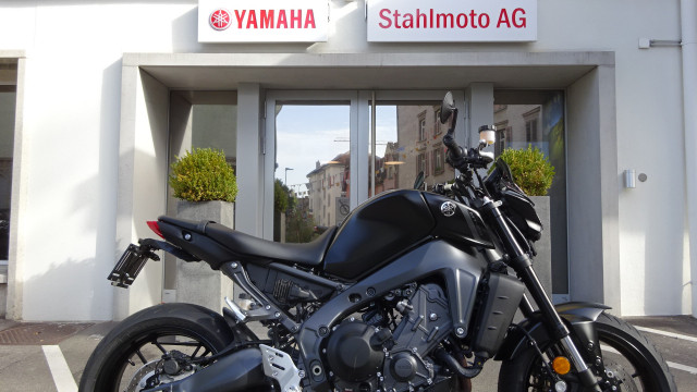 YAMAHA MT-09 Naked Demo vehicle