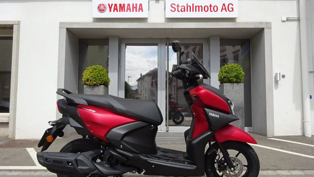 YAMAHA LCG 125 RayZR Scooter New vehicle