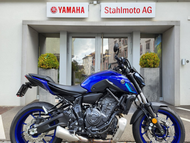 YAMAHA MT-07 2023 Naked Neufahrzeug