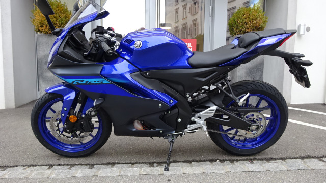 YAMAHA R125 Sport Neufahrzeug