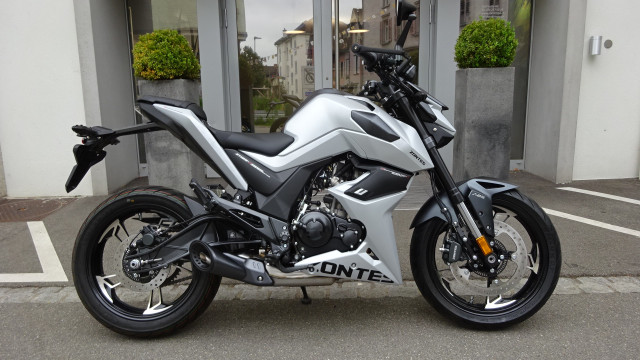 ZONTES 125 U Naked Moto nuova