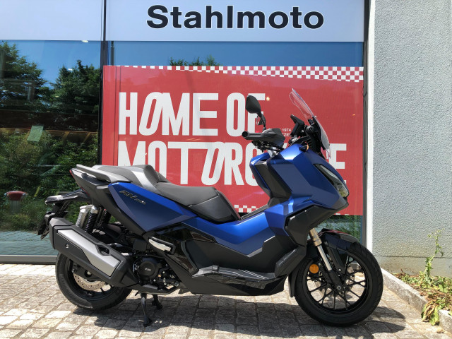 HONDA ADV 350 Roller Occasion