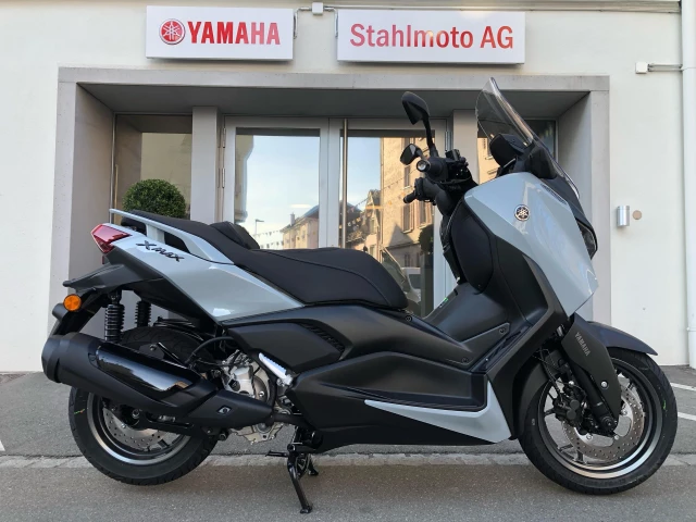 YAMAHA X-Max 300 Tech Max+ Roller Neufahrzeug