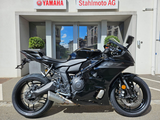 YAMAHA R7 Sport Neufahrzeug YAMAHA R7 Sport Neufahrzeug