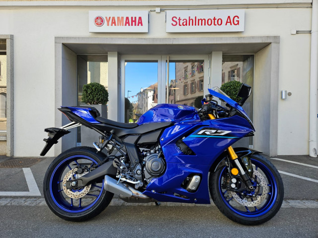YAMAHA R7 Sport Neufahrzeug YAMAHA R7 Sport Neufahrzeug