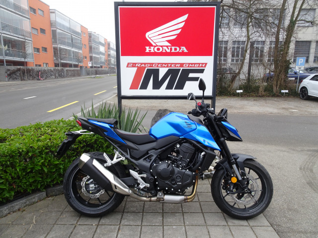 HONDA CB 750 Hornet Naked Demo vehicle