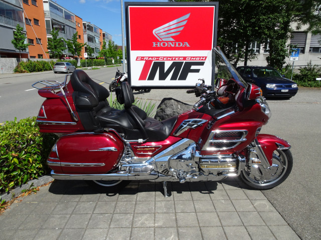HONDA GL 1800 Gold Wing Touring Occasion