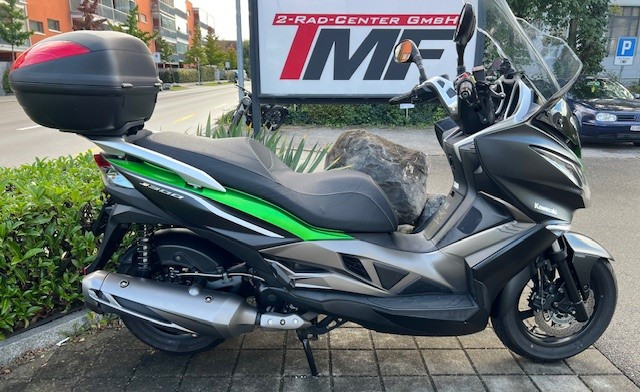 KAWASAKI J 300 SE Roller Occasion