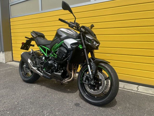 KAWASAKI Z 900 Naked Vorführfahrzeug