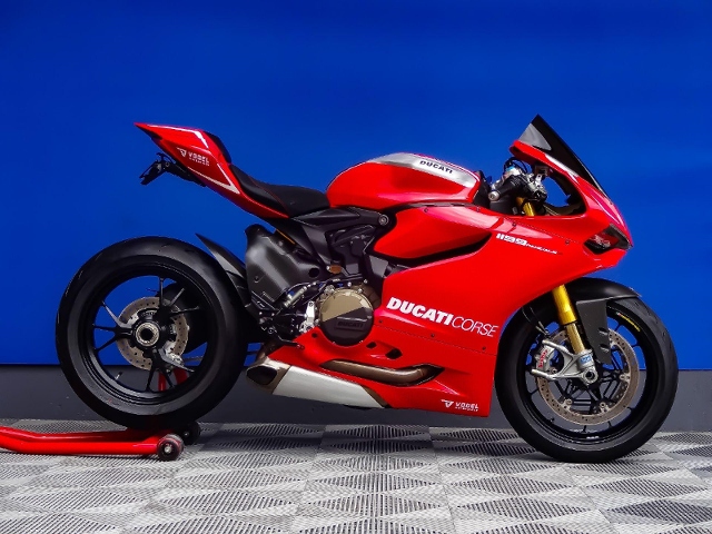 DUCATI 1199 Panigale Sport Occasion