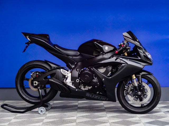 SUZUKI GSX-R 600 Sport Occasion SUZUKI GSX-R 600 Sport Occasion