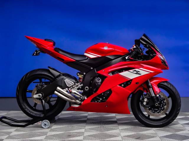 YAMAHA R6 Sport Used