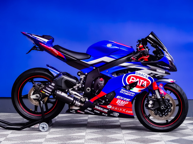 YAMAHA R6 Sport Used