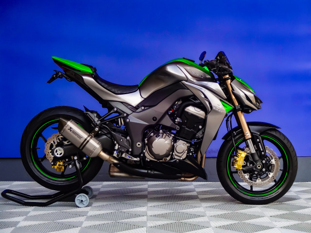 KAWASAKI Z 1000 Naked Occasion KAWASAKI Z 1000 Naked Occasion
