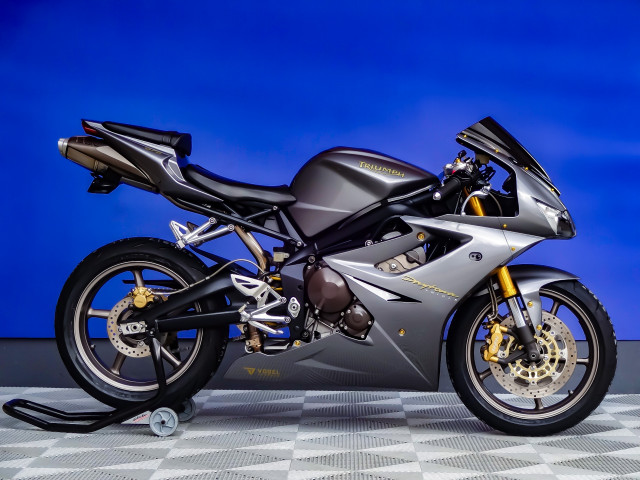 TRIUMPH Daytona 675 Sport Occasion TRIUMPH Daytona 675 Sport Occasion