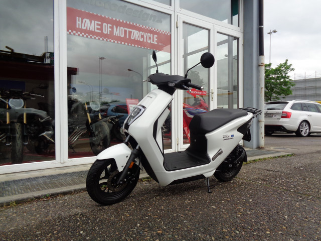 HONDA EM1 e Scooter Used