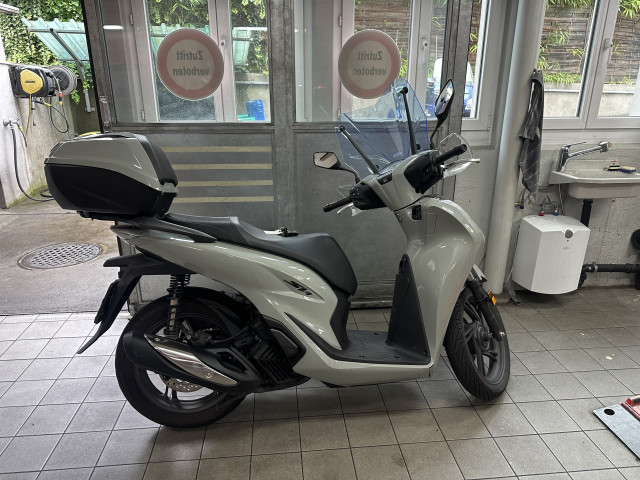 HONDA SH 125 Sporty Roller Occasion