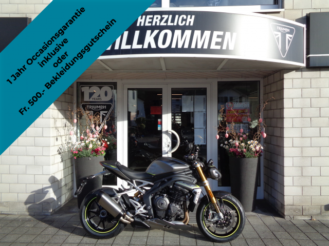 TRIUMPH Speed Triple 1200 RS Naked Used