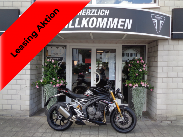 TRIUMPH Speed Triple 1200 RS Naked New vehicle