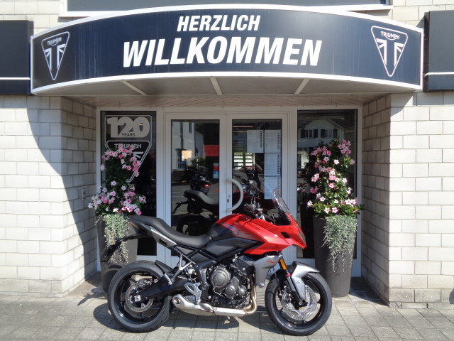 TRIUMPH Tiger Sport 660 Enduro Vorführfahrzeug