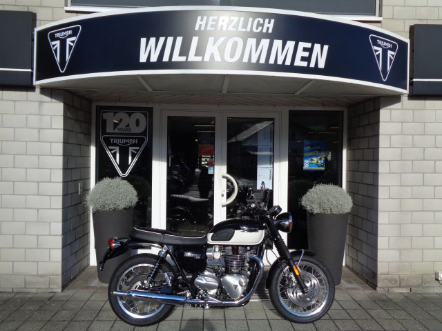 TRIUMPH Bonneville T120 Retro Moto neuve