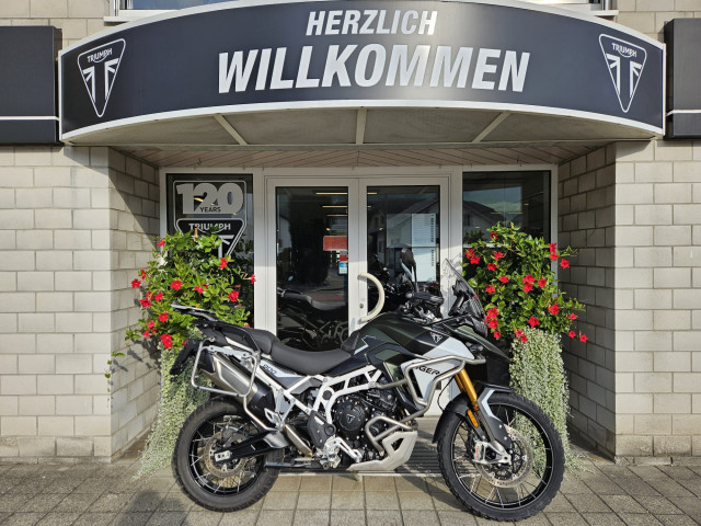 TRIUMPH Tiger 900 Rally Pro Enduro Vorführfahrzeug TRIUMPH Tiger 900 Rally Pro Enduro Vorführfahrzeug