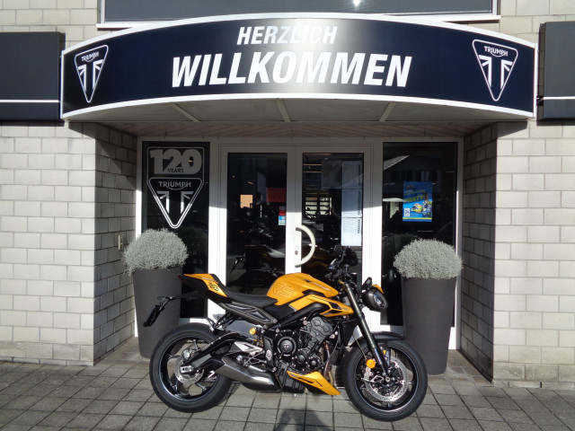 TRIUMPH Street Triple 765 RS Naked Neufahrzeug