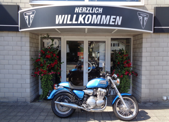 TRIUMPH Thunderbird 900 Touring Usato