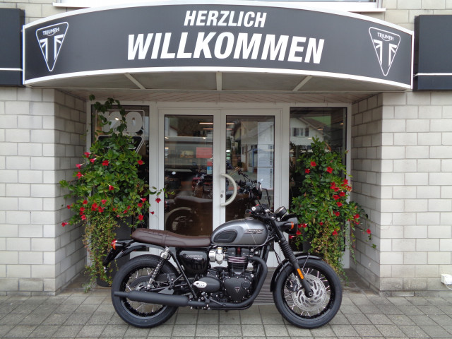 TRIUMPH Bonneville T120 Black Retro Neufahrzeug