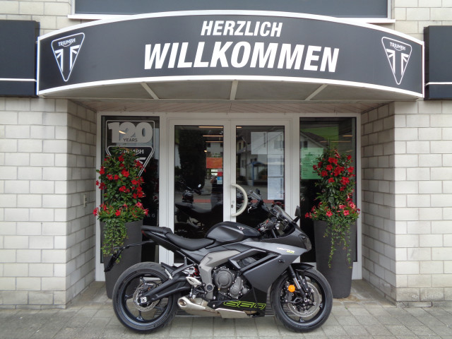 TRIUMPH Daytona 660 Sport Occasion