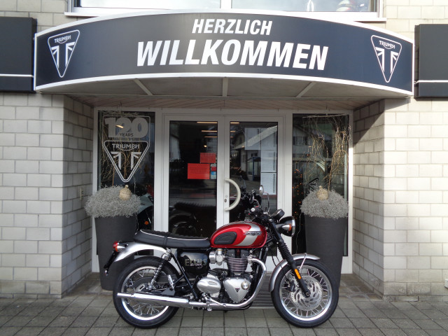 TRIUMPH Bonneville T120 Retro Neufahrzeug