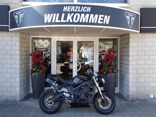 TRIUMPH Street Triple 675 Naked Used