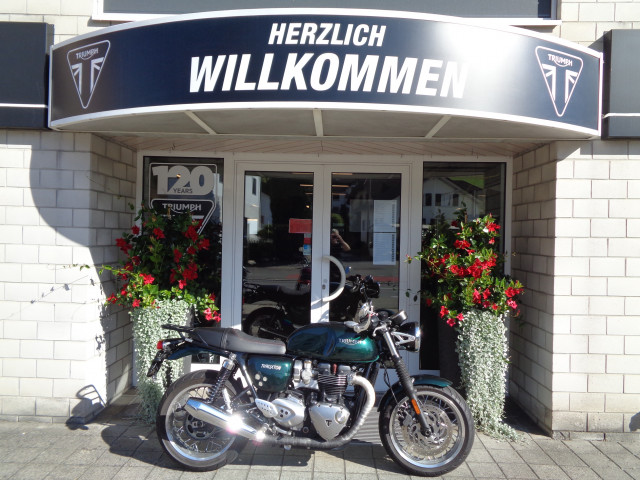 TRIUMPH Thruxton 1200 Retro Occasion