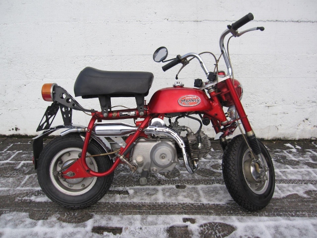 HONDA Monkey Z 50 A Touring Usato