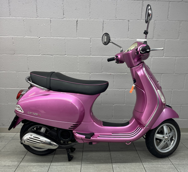 PIAGGIO Vespa LX 125 Roller Occasion
